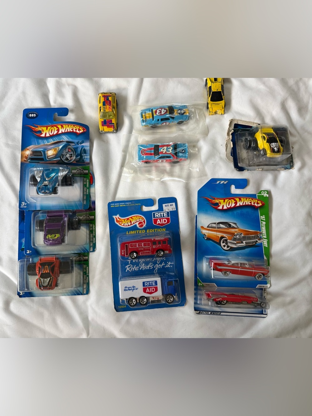 Mattel Hot Wheels Rite Aid Red and Blue Delivery Truck - Limited Edition